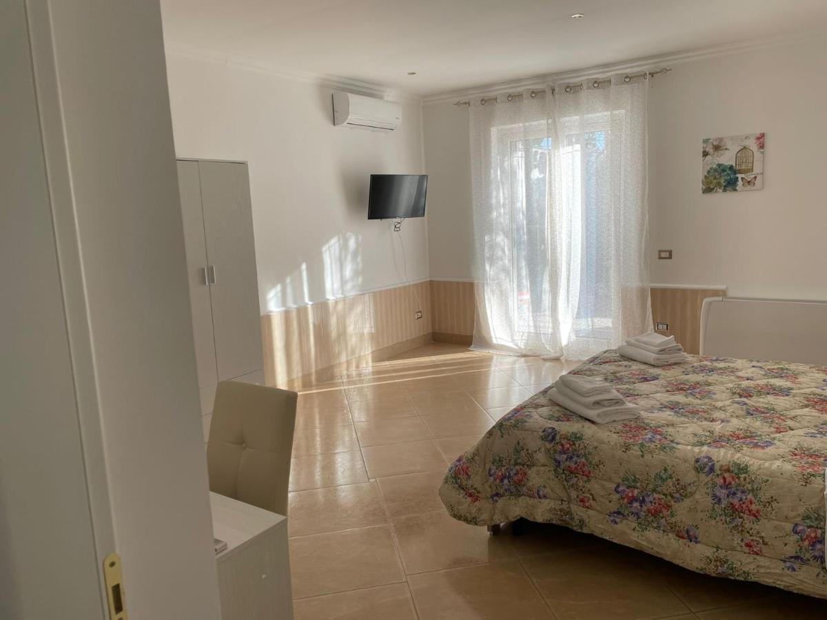 Corte Vena Bed and Breakfast Bianco Εξωτερικό φωτογραφία
