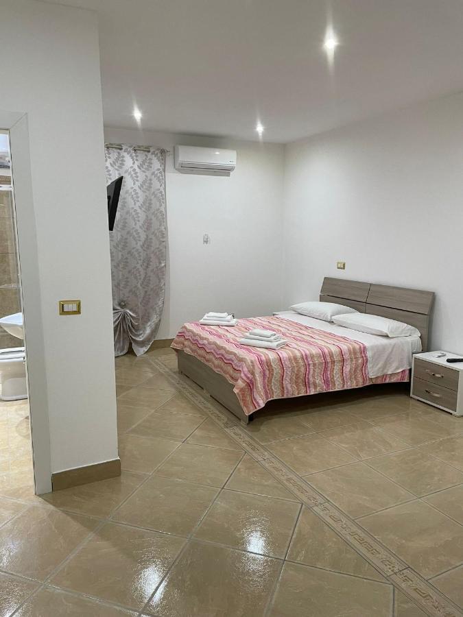 Corte Vena Bed and Breakfast Bianco Εξωτερικό φωτογραφία